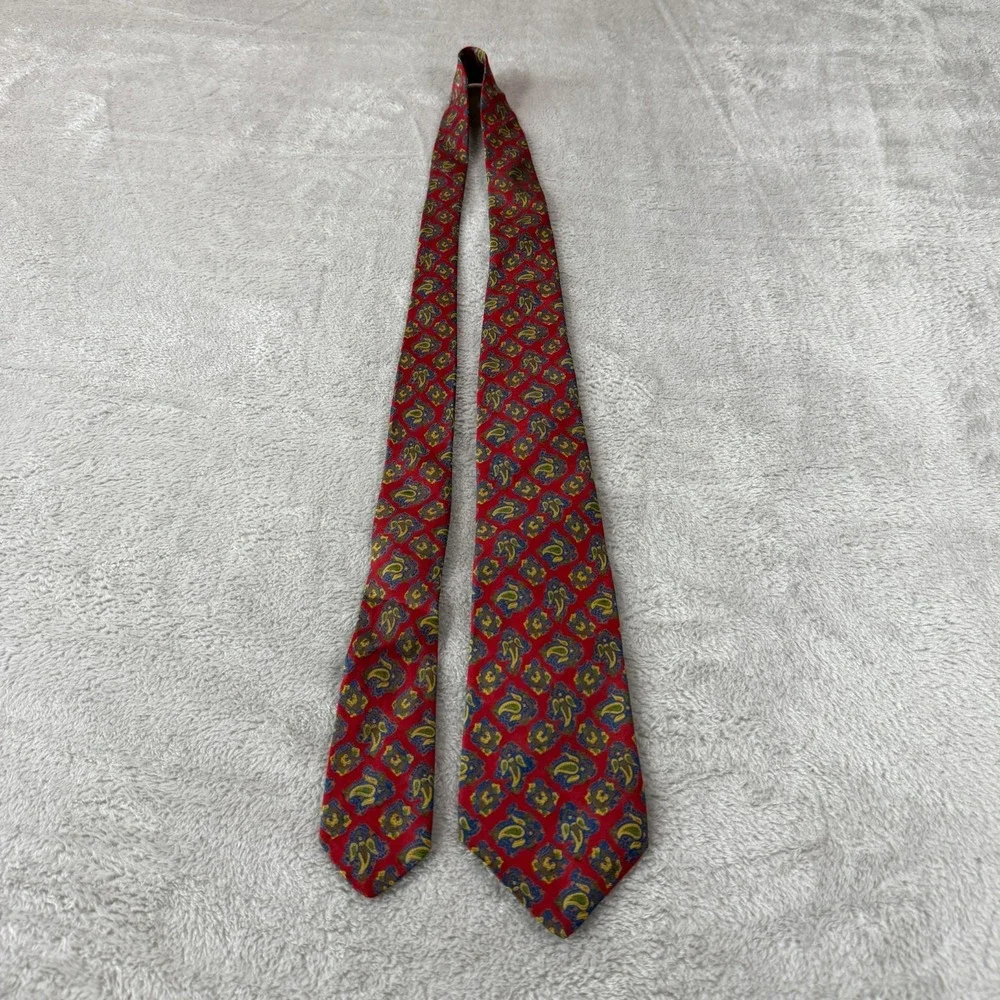 60s Brooks Brothers Mens Necktie Red Silk Paisley Vintage 55x3 Short Skinny EUC